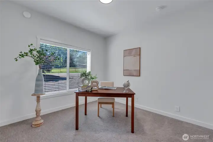 Additional bedroom or office space