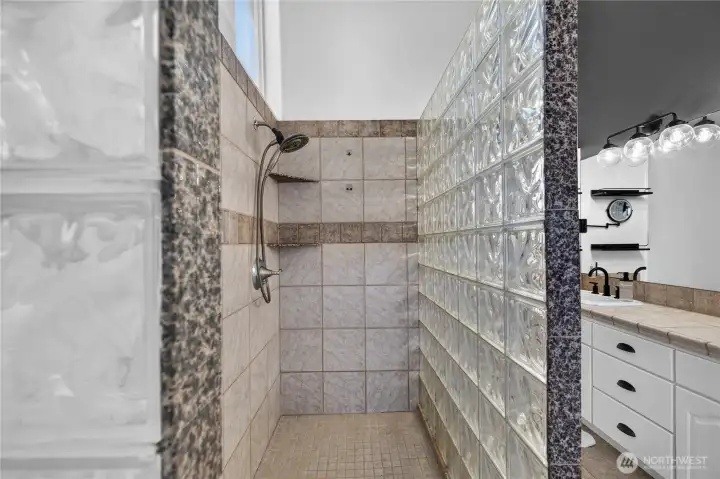 Walk in shower