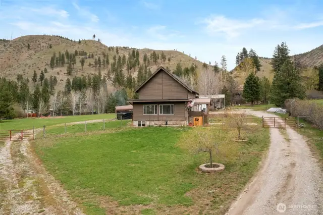 Welcome to 11574 Entiat River Road, Entiat, WA.