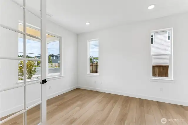 Photo from same floor plan - finishes may vary