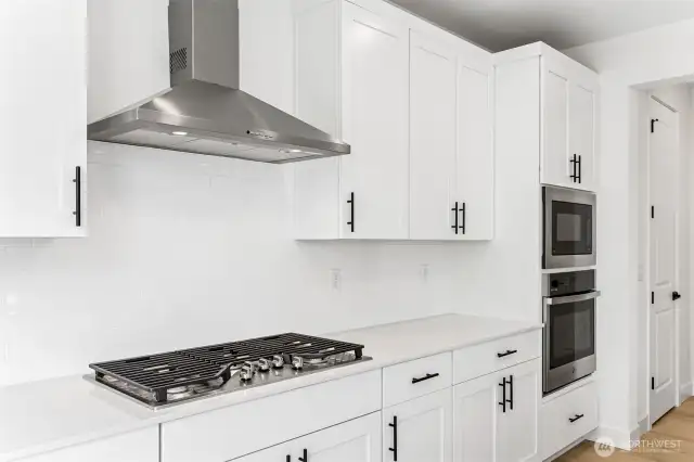 Photo from same floor plan - finishes may vary