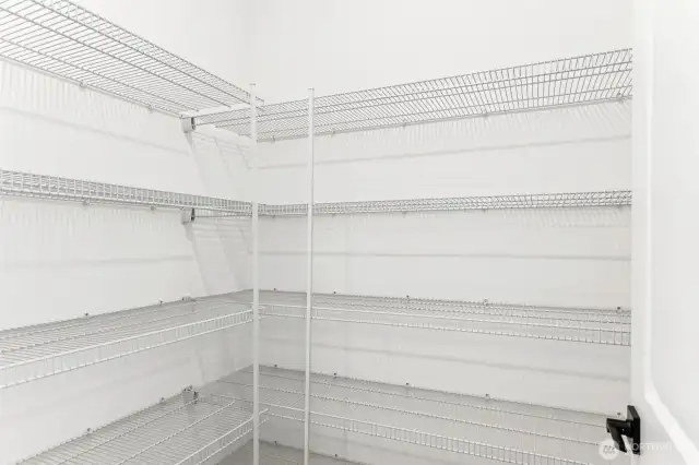 Photo from same floor plan - finishes may vary
