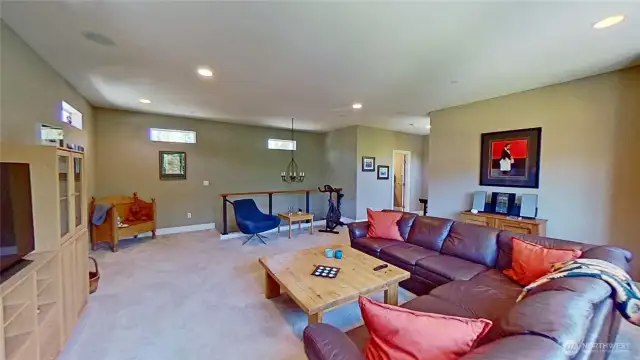Loft area on 2nd level
