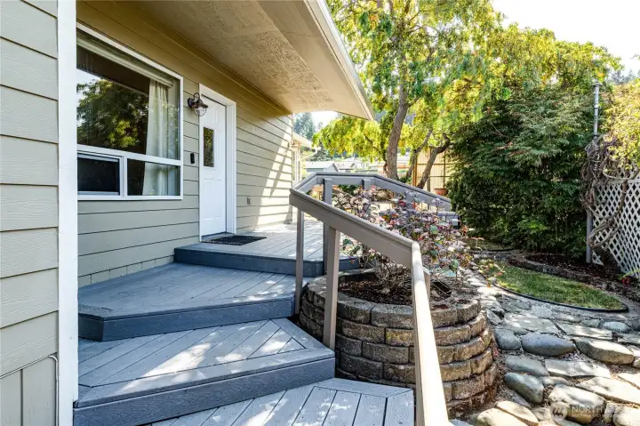 Walkway to Front Entry