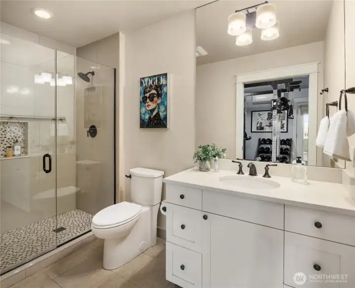 Ensuite Bathroom for 5th  Secondary Bedroom or Gym