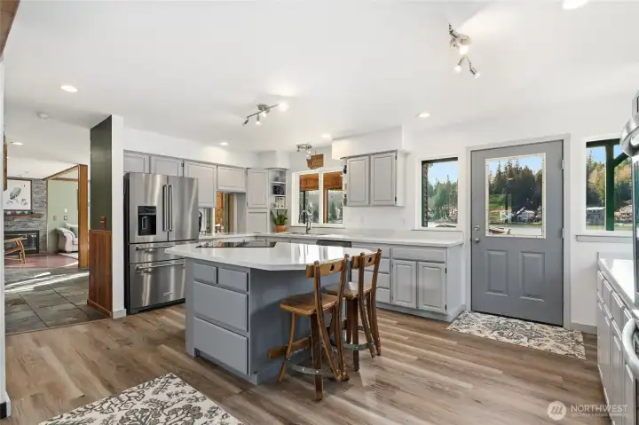 Kitchen, easy access to wrap around deck as alternate entry