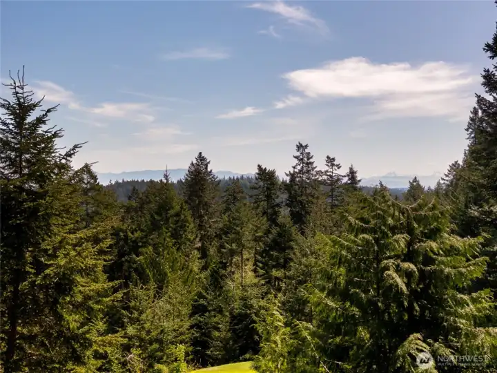 Views of "The Sisters" and cascade range.
