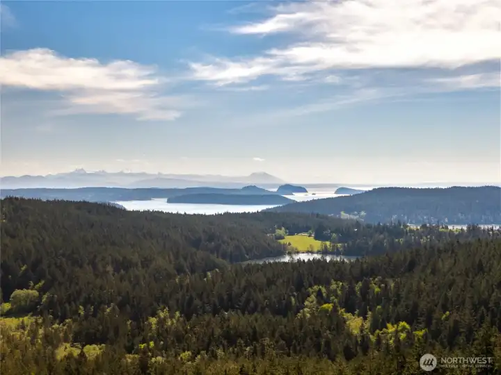 Drone photography offers a bird’s-eye view of the beautiful surroundings, including the mountain range.