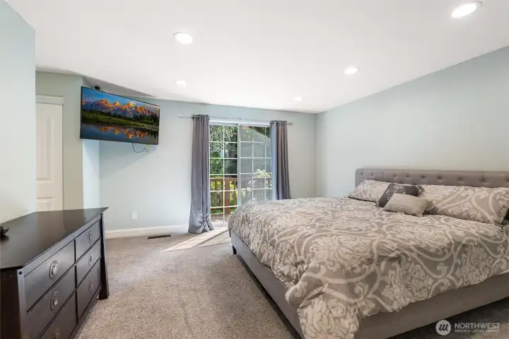Upstairs boasts a spacious primary bedroom with its own balcony truly making this your own special retreat! Upstairs boasts a spacious primary bedroom with its own balcony truly making this your own special retreat!