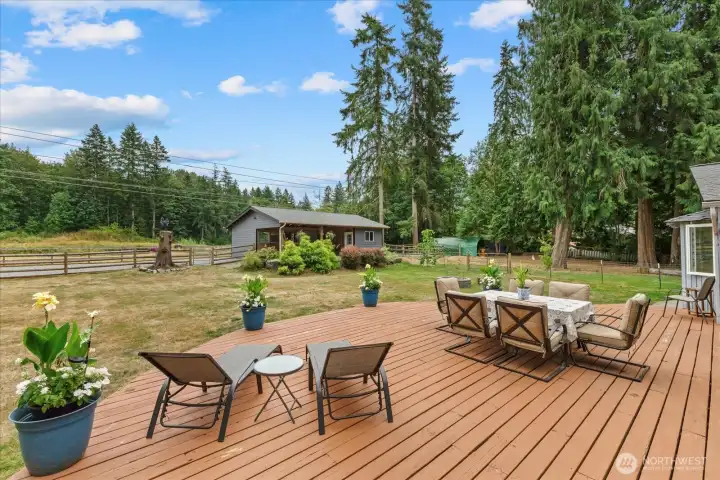 Large back deck is perfect for those BBQ's and entertaining needs. Large back deck is perfect for those BBQ's and entertaining needs.