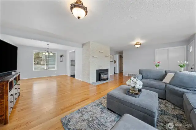 Great floor plan.