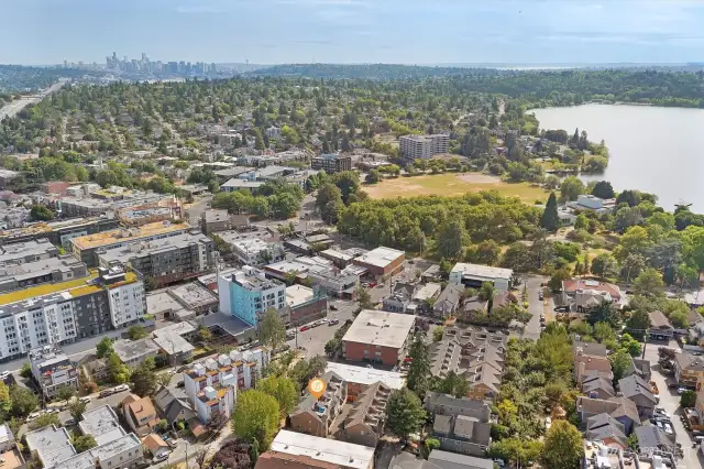 Aerial photo looking south. Green Lake is just 1 1/2 blocks away! 91 walk score! 92 bike score! Walk to everywhere from here including light rail! Only minutes to downtown, UW, Amazon, and 520.