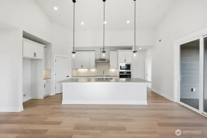 2946 Balsamroot ~ Ready Now