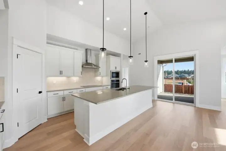 2946 Balsamroot ~ Ready Now