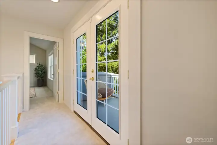 landing/catwalk to private balcony off main