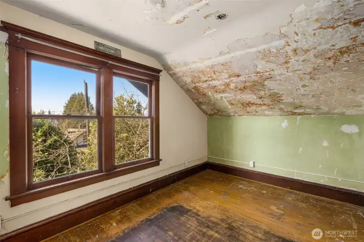 Third bedroom. Ready for a fresh coat of paint.