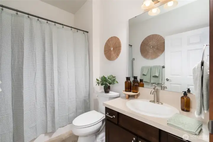 Clean bathroom with modern vanity