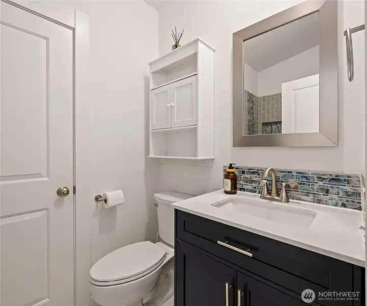 2nd bath is full bath