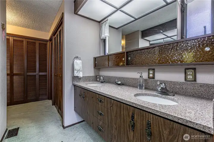 Primary Bath looking toward closets