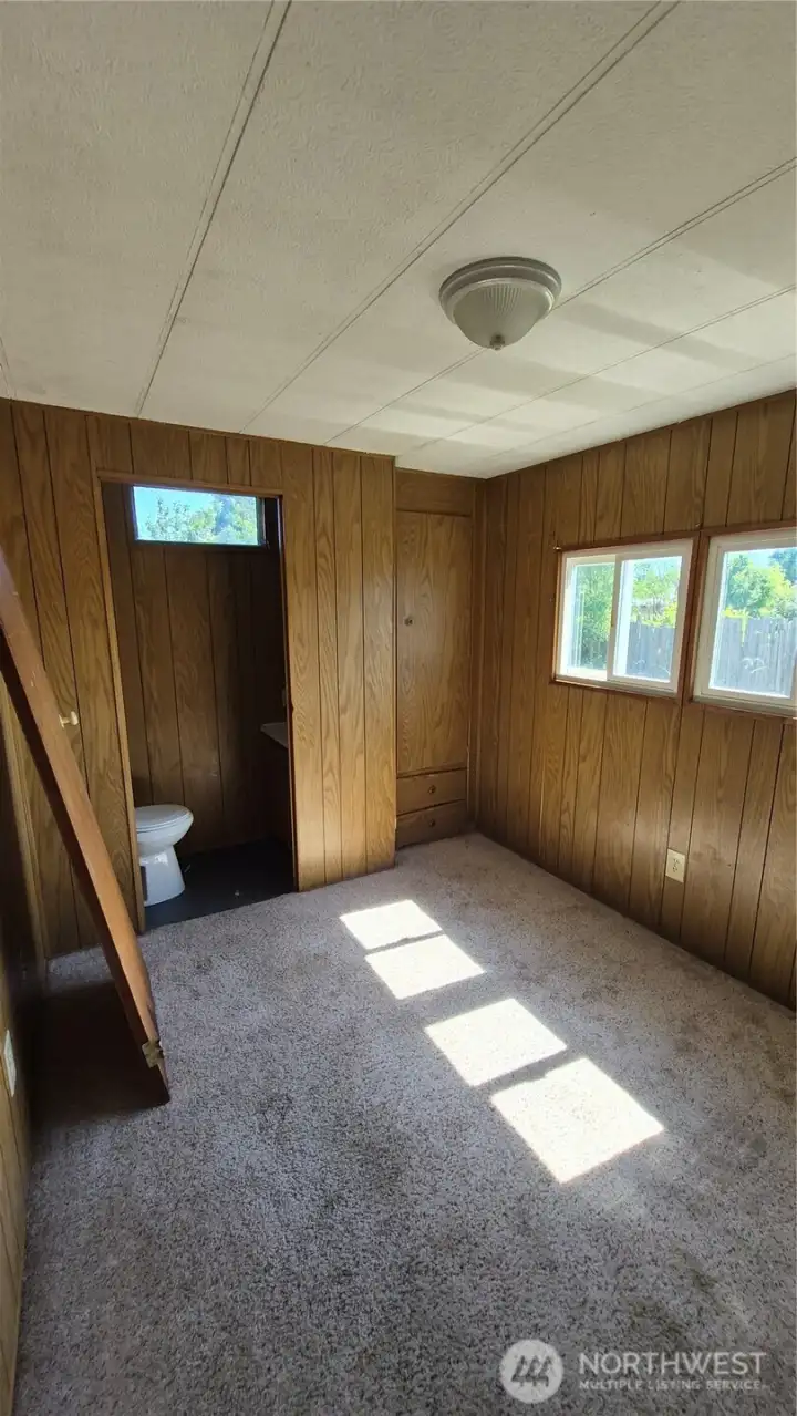 2 bedrooms
