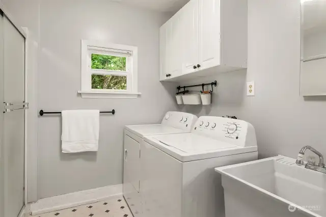 The utility and laundry room adjoins the Bonus/Family/3rd BR and provides a 2nd shower and toilet (unseen).