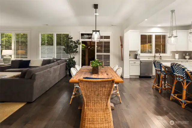 Open Concept Living dinning Kitchen