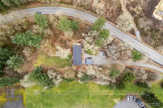 Secluded, yet close to city center