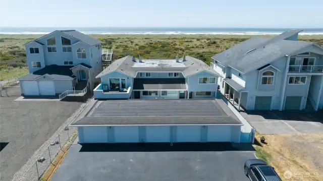 Well maintained 4 unit building with private garage