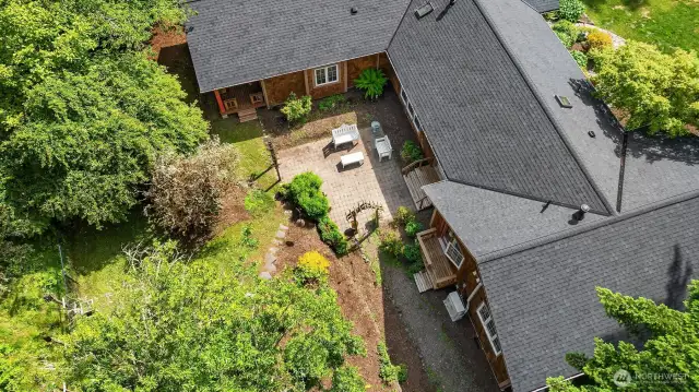 Skyshot 3 showing backyard