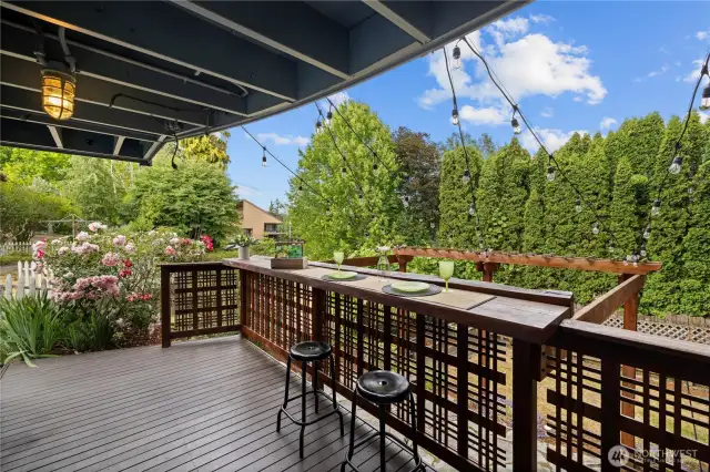Beatifully area to entertain.