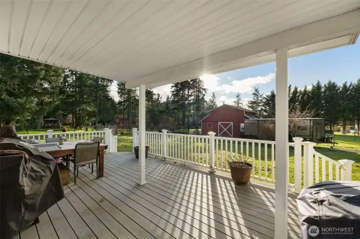 Covered back deck
