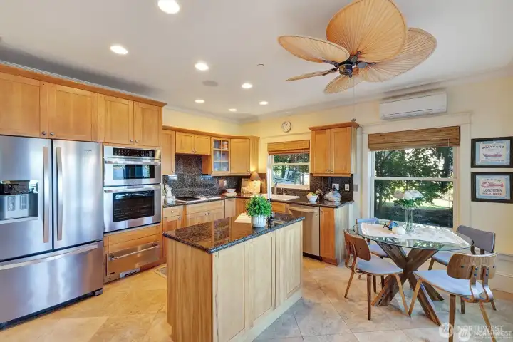 Finished apartment with travertine throughout and full kitchen