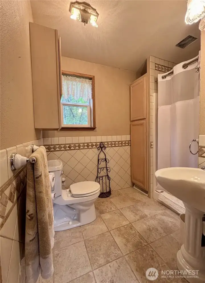 Bath near Laundry