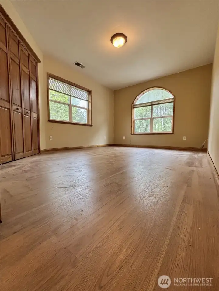 Upstairs 5th Room