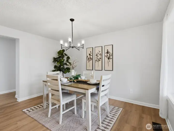 Large windows overlook the gorgeous flowers out front. Large windows overlook the gorgeous flowers out front.