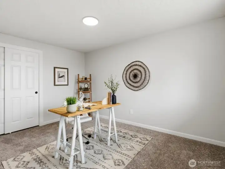 The final of the bedrooms would make a great home office! The final of the bedrooms would make a great home office!