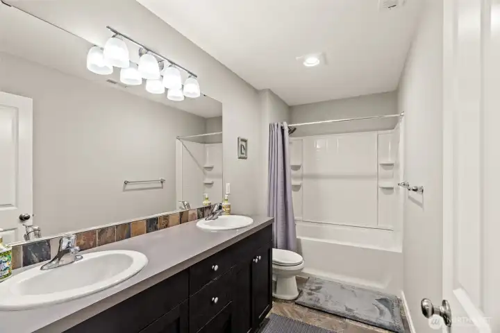 Upper level hall bath.