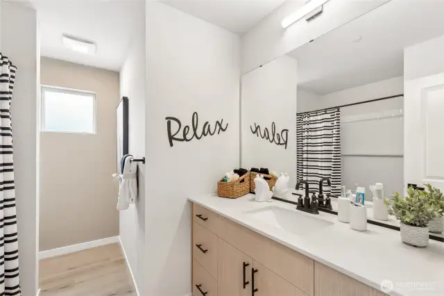 Photos are for representation only.  Features, colors and selections may differ from photograph. See site agent for details.