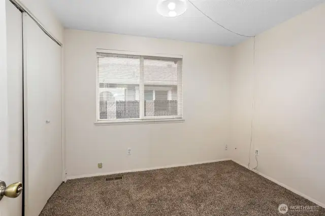 Additional bedroom