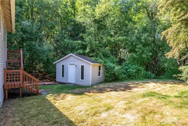 Lower yard Shed
