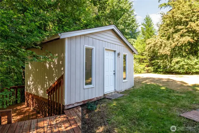 Lower yard Shed