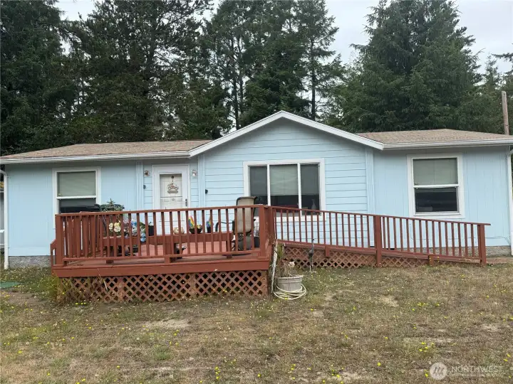 Large front deck to enjoy with a ramp for easy access.