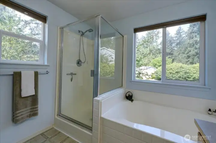 5 piece primary bathroom
