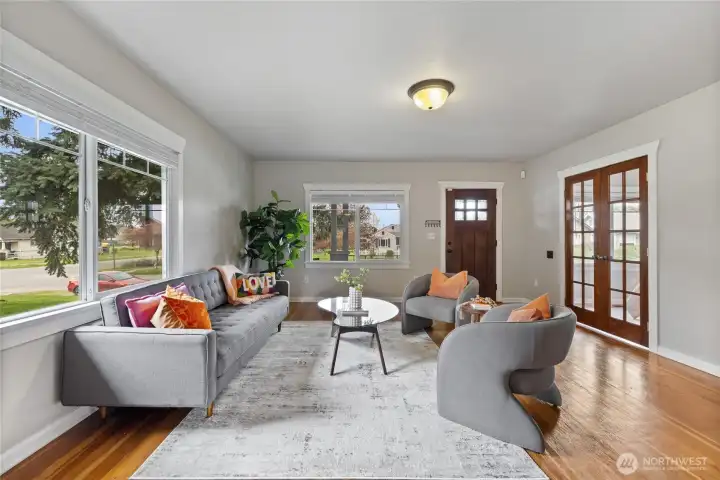 Interior: Living Room