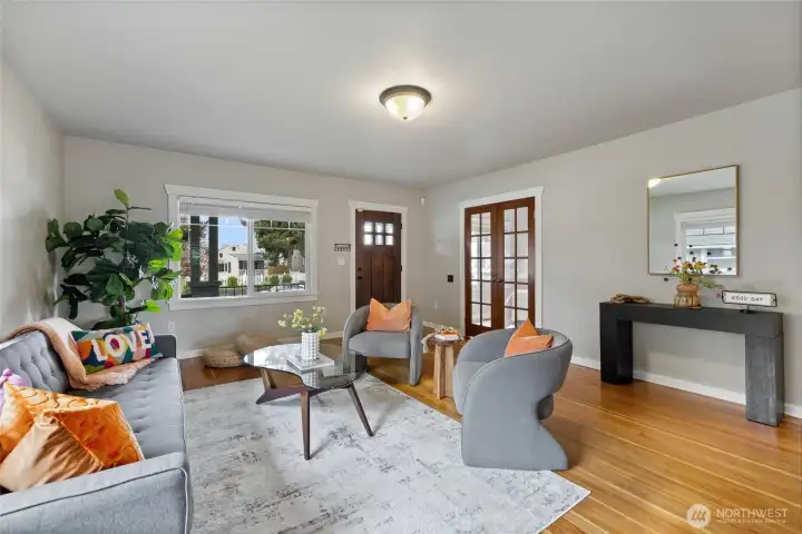 Interior: Living Room