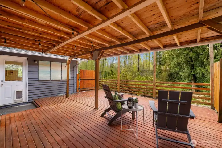 Second covered deck for year-round enjoyment!