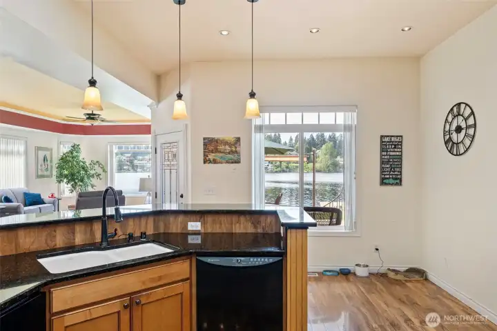 Yes, the views never leave your vision as you concoct the delicacies for your guests.  The breezes off the lake are amazing through the door or open windows.