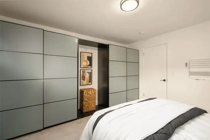 Oversized built-in unit stays with home.