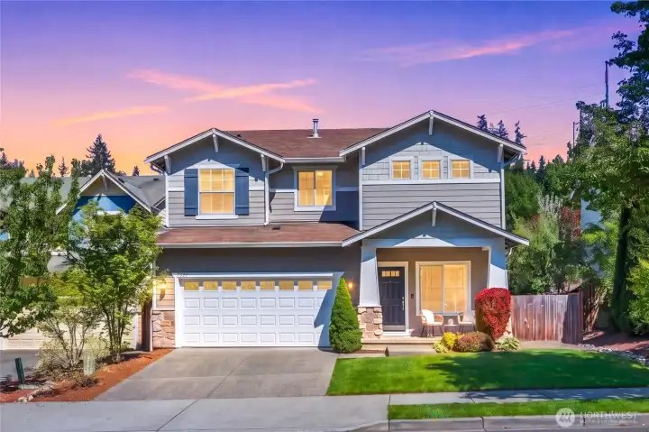Welcome to this versatile Centex built home.