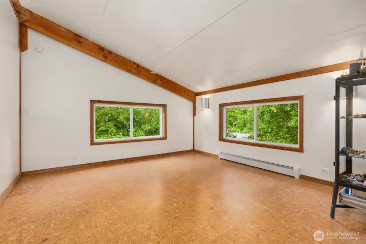 NW corner bedroom. NW corner bedroom.